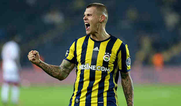 Fenerbahçeli Skrtel’in 3 maçlık cezası 2’ye düşürüldü