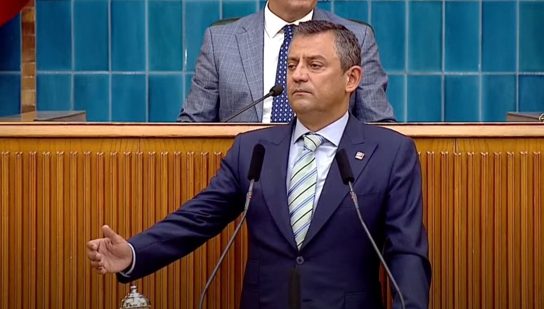 CHP lideri Özgür Özel’den Şimşek-Karatepe görüşmesine ilişkin açıklama: “Aynı dil konuşulamadı”