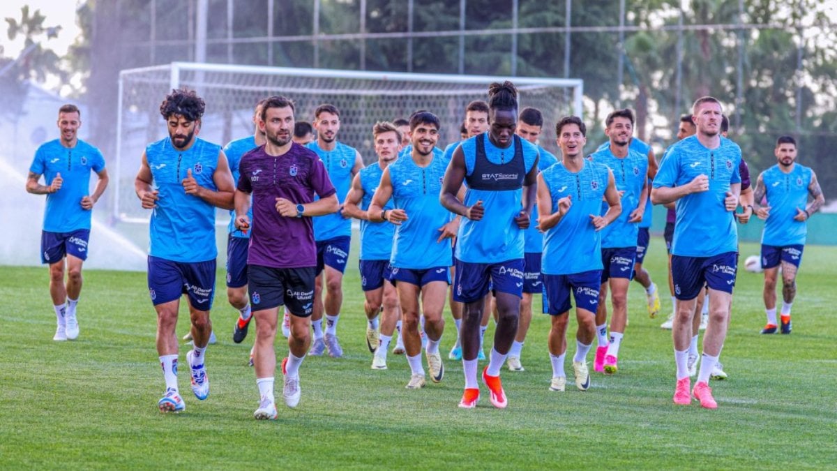 Trabzonspor, günü çift antrenmanla noktaladı