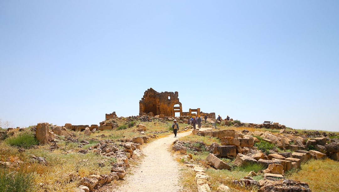 Mithras Tapınağı’nda gizli ayinlere katılanların konakladığı alan bulundu